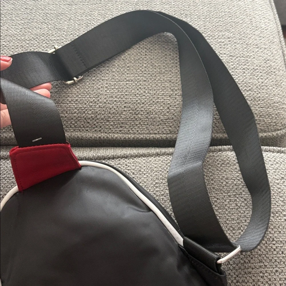 NFL Black and Red Messenger Bag - Picture 4 of 6